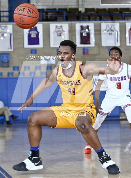 Thumbnail 3 in Cardinal Hayes vs St. Raymond (CHSAA Spring Tournament) photogallery.