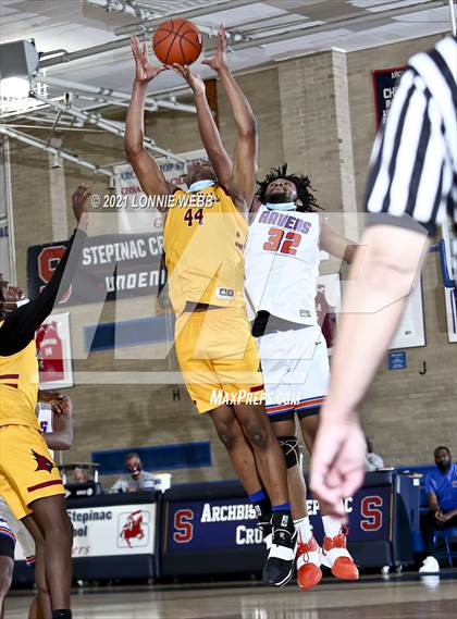 Thumbnail 2 in Cardinal Hayes vs St. Raymond (CHSAA Spring Tournament) photogallery.