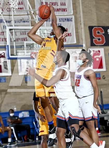 Thumbnail 1 in Cardinal Hayes vs St. Raymond (CHSAA Spring Tournament) photogallery.