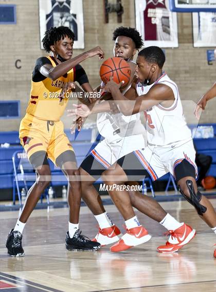 Thumbnail 2 in Cardinal Hayes vs St. Raymond (CHSAA Spring Tournament) photogallery.