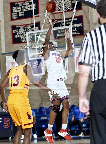Thumbnail 3 in Cardinal Hayes vs St. Raymond (CHSAA Spring Tournament) photogallery.