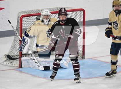 Thumbnail 2 in North Haven @ Notre Dame Catholic photogallery.
