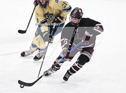 Thumbnail 1 in North Haven @ Notre Dame Catholic photogallery.