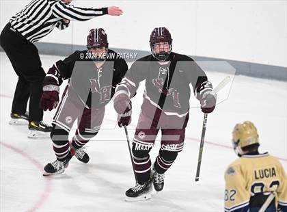 Thumbnail 3 in North Haven @ Notre Dame Catholic photogallery.