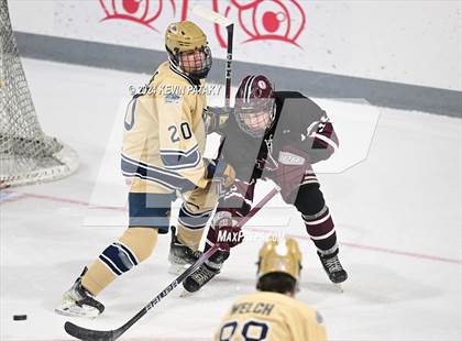 Thumbnail 1 in North Haven @ Notre Dame Catholic photogallery.
