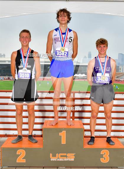 Thumbnail 1 in UIL 2A State Championship (Awards) photogallery.