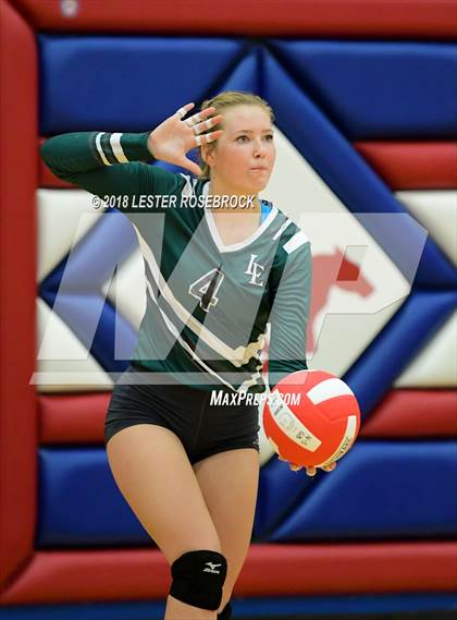Thumbnail 1 in Luling @ Nixon-Smiley photogallery.