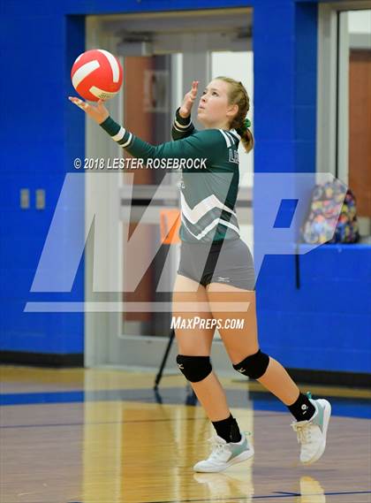 Thumbnail 2 in Luling @ Nixon-Smiley photogallery.