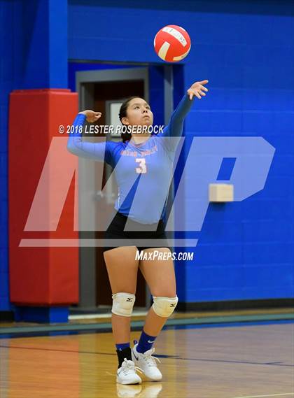 Thumbnail 1 in Luling @ Nixon-Smiley photogallery.