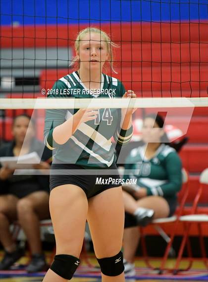 Thumbnail 3 in Luling @ Nixon-Smiley photogallery.