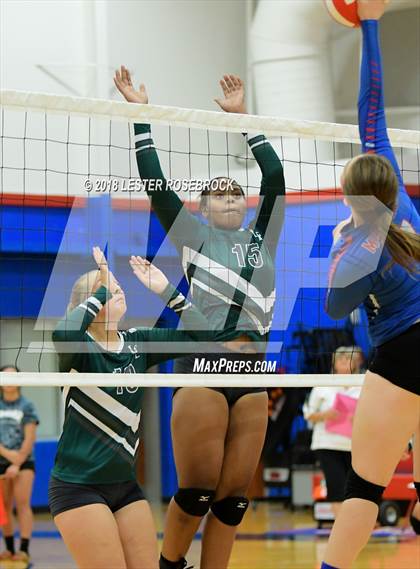 Thumbnail 1 in Luling @ Nixon-Smiley photogallery.