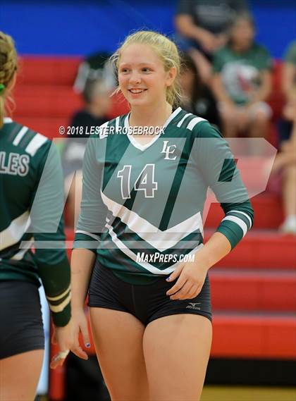 Thumbnail 2 in Luling @ Nixon-Smiley photogallery.
