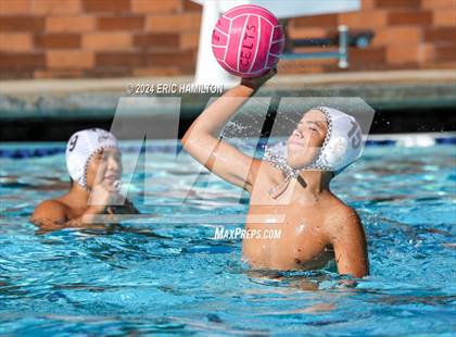 Thumbnail 3 in Crespi @ Loyola photogallery.