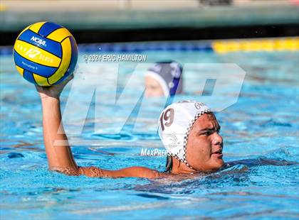 Thumbnail 3 in Crespi @ Loyola photogallery.
