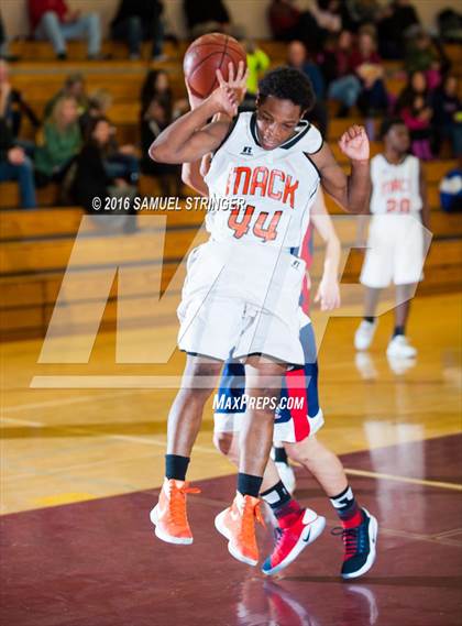 Thumbnail 2 in McClymonds vs. Campolindo (Brenda Loving Memorial Tournament) photogallery.