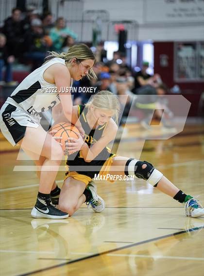 Thumbnail 3 in Wells vs. Eureka (NIAA 1A East Girls Championship) photogallery.