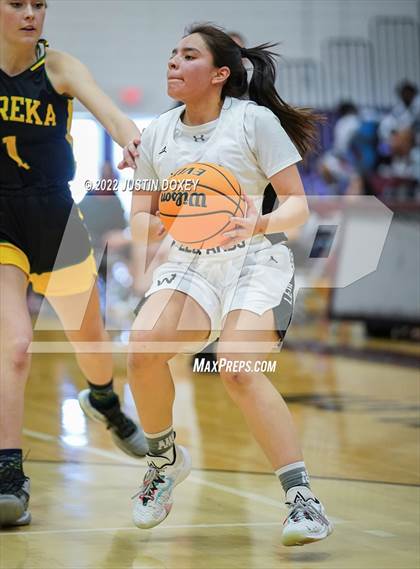 Thumbnail 1 in Wells vs. Eureka (NIAA 1A East Girls Championship) photogallery.