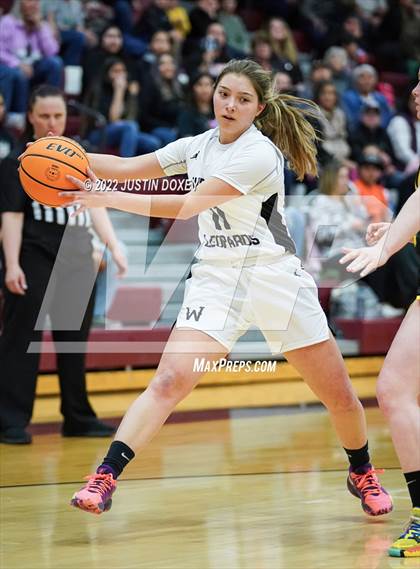 Thumbnail 3 in Wells vs. Eureka (NIAA 1A East Girls Championship) photogallery.