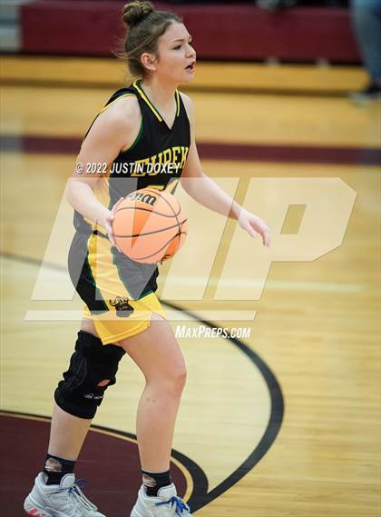 Thumbnail 3 in Wells vs. Eureka (NIAA 1A East Girls Championship) photogallery.