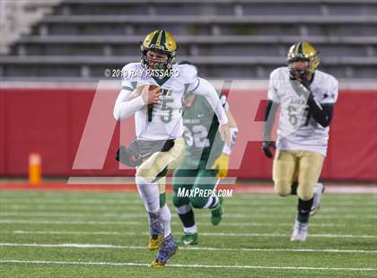 Thumbnail 1 in Longwood vs. William Floyd Section XI Division I Finals photogallery.