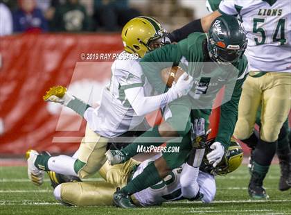 Thumbnail 2 in Longwood vs. William Floyd Section XI Division I Finals photogallery.