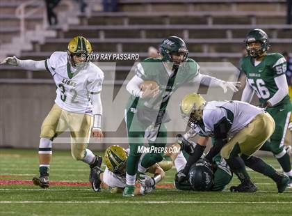 Thumbnail 1 in Longwood vs. William Floyd Section XI Division I Finals photogallery.