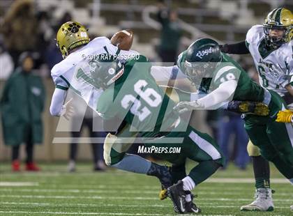 Thumbnail 2 in Longwood vs. William Floyd Section XI Division I Finals photogallery.