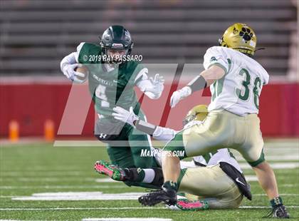 Thumbnail 3 in Longwood vs. William Floyd Section XI Division I Finals photogallery.