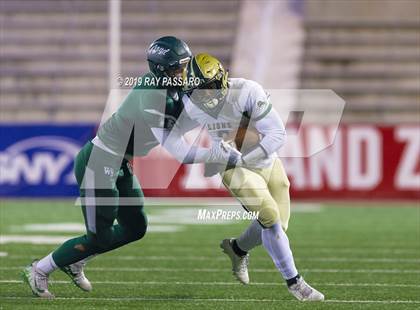 Thumbnail 1 in Longwood vs. William Floyd Section XI Division I Finals photogallery.