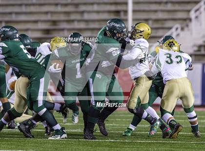Thumbnail 2 in Longwood vs. William Floyd Section XI Division I Finals photogallery.