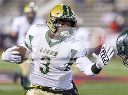 Thumbnail 2 in Longwood vs. William Floyd Section XI Division I Finals photogallery.