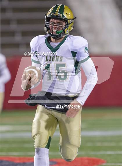 Thumbnail 1 in Longwood vs. William Floyd Section XI Division I Finals photogallery.