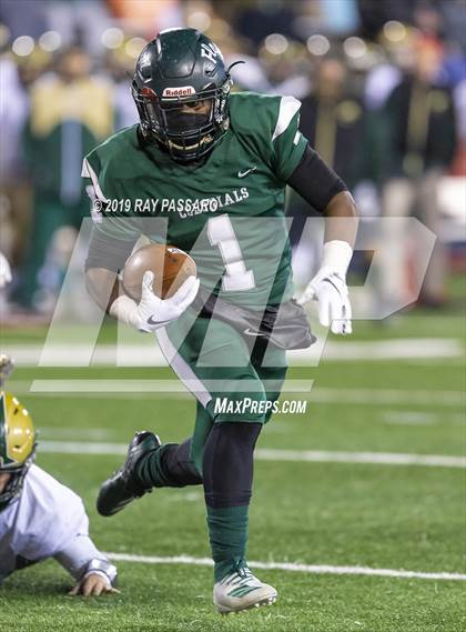 Thumbnail 1 in Longwood vs. William Floyd Section XI Division I Finals photogallery.