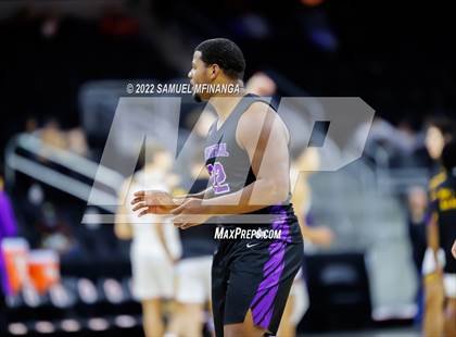 Thumbnail 1 in Omaha Central vs. Bellevue West photogallery.