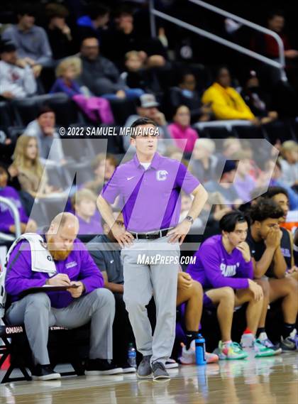 Thumbnail 2 in Omaha Central vs. Bellevue West photogallery.