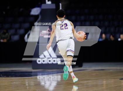 Thumbnail 1 in Omaha Central vs. Bellevue West photogallery.