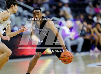Thumbnail 1 in Omaha Central vs. Bellevue West photogallery.