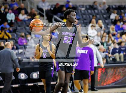 Thumbnail 3 in Omaha Central vs. Bellevue West photogallery.