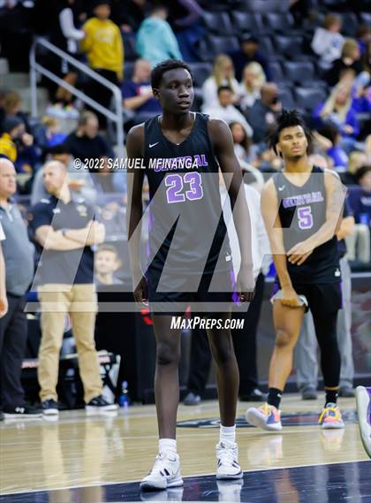 Thumbnail 1 in Omaha Central vs. Bellevue West photogallery.