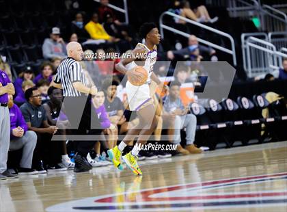 Thumbnail 2 in Omaha Central vs. Bellevue West photogallery.