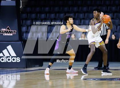 Thumbnail 1 in Omaha Central vs. Bellevue West photogallery.
