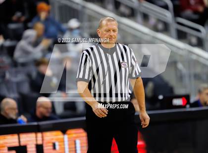 Thumbnail 1 in Omaha Central vs. Bellevue West photogallery.
