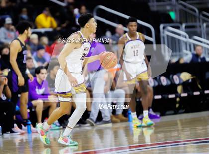 Thumbnail 1 in Omaha Central vs. Bellevue West photogallery.