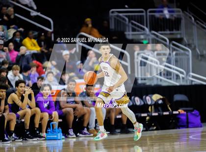 Thumbnail 1 in Omaha Central vs. Bellevue West photogallery.