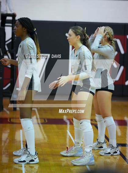 Thumbnail 3 in Basha @ Northwest Christian photogallery.