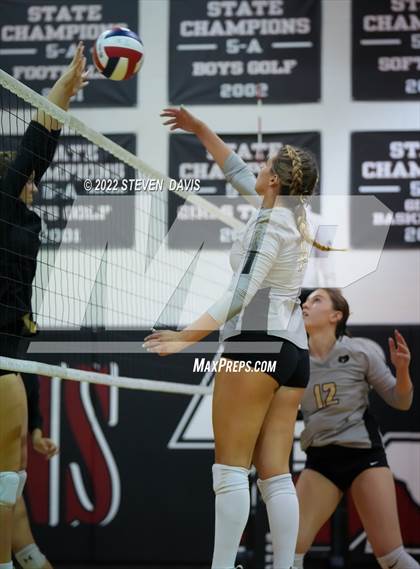 Thumbnail 2 in Basha @ Northwest Christian photogallery.
