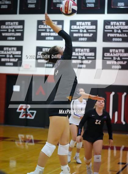 Thumbnail 1 in Basha @ Northwest Christian photogallery.