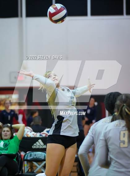 Thumbnail 1 in Basha @ Northwest Christian photogallery.