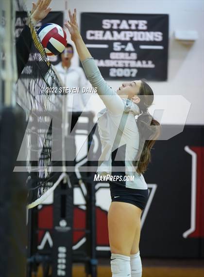 Thumbnail 3 in Basha @ Northwest Christian photogallery.