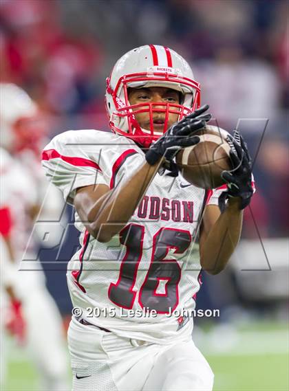 Thumbnail 3 in North Shore vs. Judson (UIL 6A Division 1 Semifinal) photogallery.